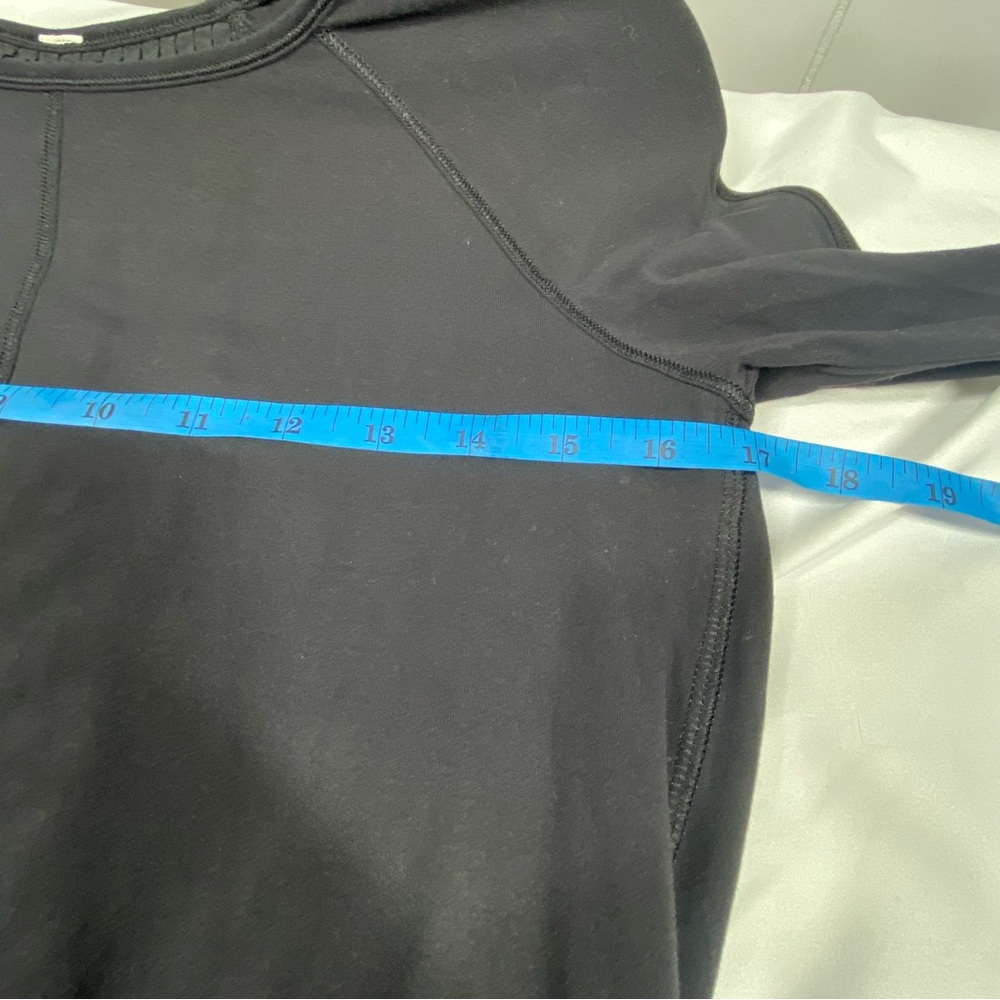 Lululemon Making Moves Long Sleeve
Black Size 4 - Picture 5 of 5